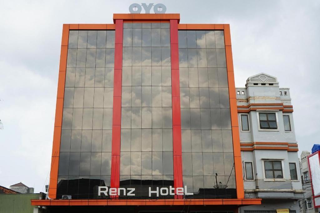 Ren'Z Hotel Bangka Island  Εξωτερικό φωτογραφία